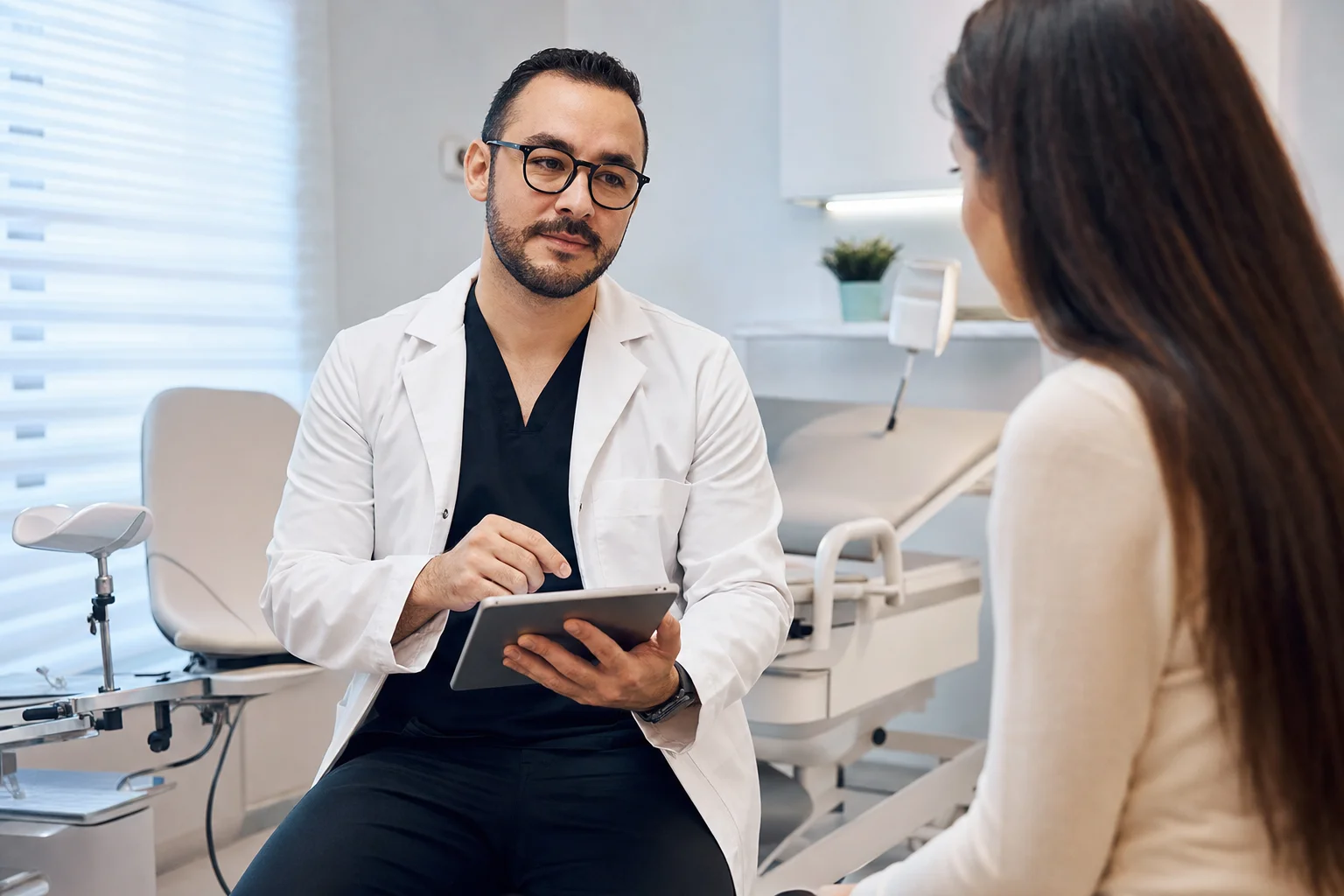 Perineoplastia y vaginoplastia: diferencias y cuándo se indican